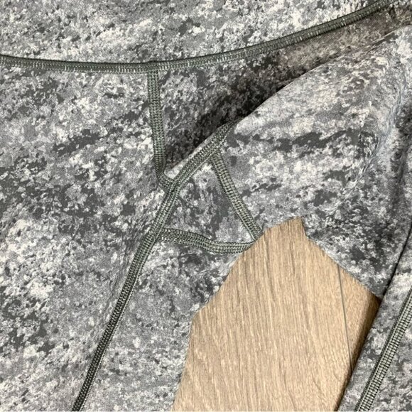 Lululemon Wunder Under Low-Rise Tight *Full-On Luxtreme 28" Area Ice Grey Size 4 - Picture 10 of 15